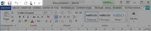 Vista de la Barra de herramientas de acceso rápido de Word 2013.