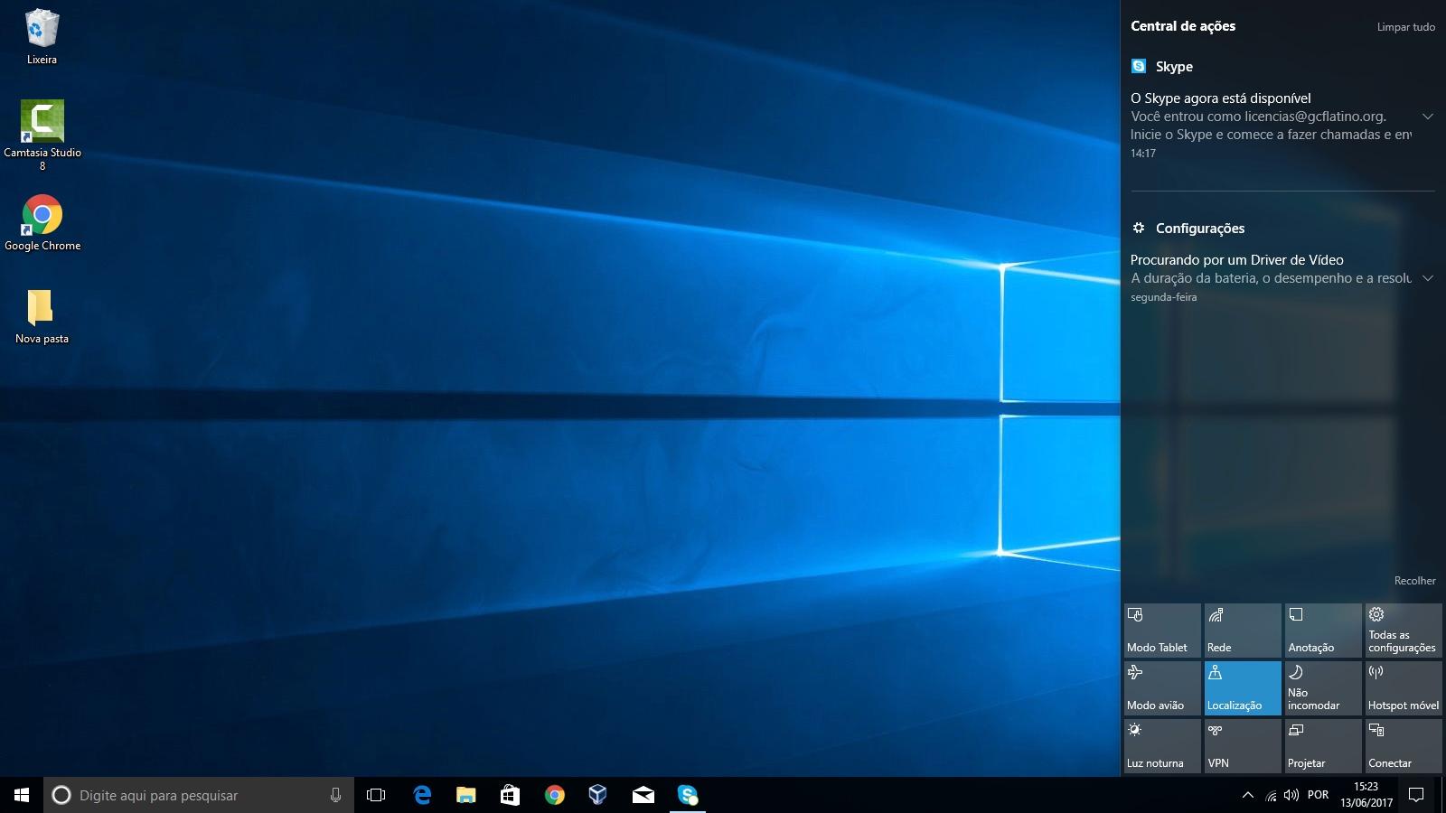 O Windows 10 tem uma central da ações na parte direita da tela.